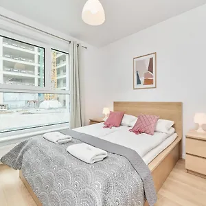 centrum-poudnie-wrocaw-by-renters.hotelswroclaw.com/